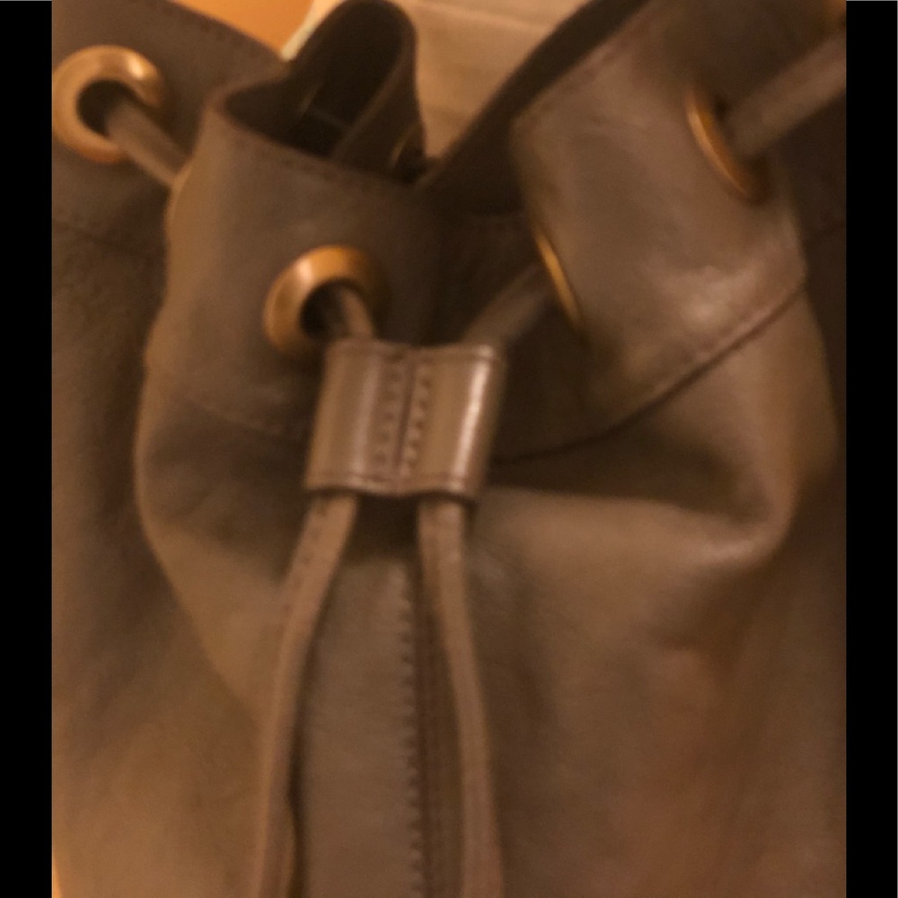 FOSSIL leather Drawstring bucket bag - Picture 3 of 15